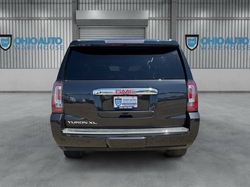 Used 2020 GMC Yukon XL Denali AWD/4WD image 7