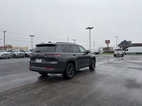 New 2026 Jeep Grand Cherokee L Limited AWD/4WD image 5
