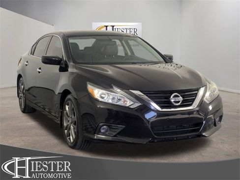 Used 2018 Nissan Altima 2.5 SR w/ SR Special Edition image 1