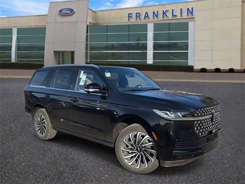 New 2025 Lincoln Navigator Black Label image 1