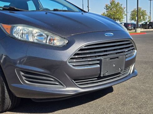 Used 2019 Ford Fiesta SE FWD image 6