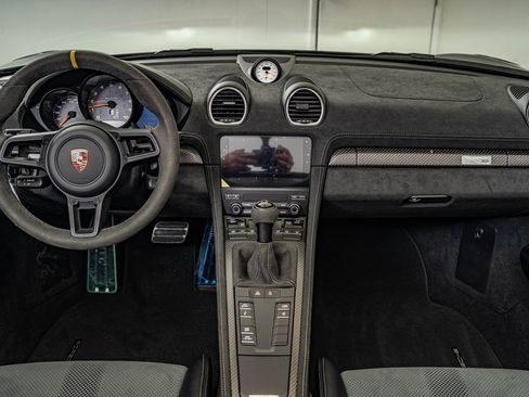 Certified 2025 Porsche 718 Boxster Spyder RS image 6