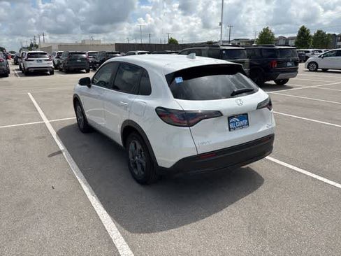 Used 2026 Honda HR-V LX image 3