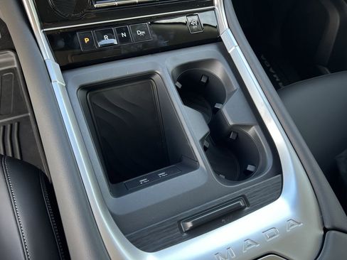 New 2026 Nissan Armada SV image 12