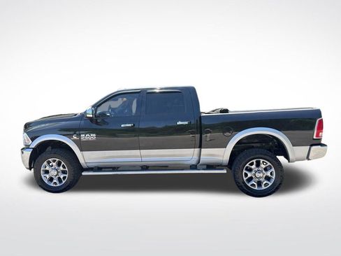 Used 2016 RAM 2500 Laramie w/ Convenience Group AWD/4WD image 8