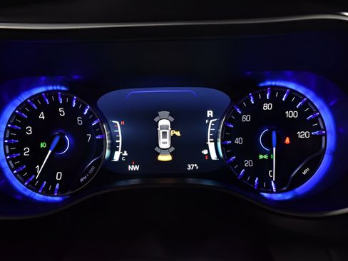 New 2026 Chrysler Pacifica Select AWD/4WD image 15