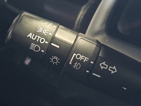 Used 2021 Honda Civic EX-L image 38