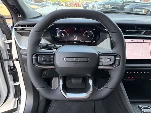 New 2026 Jeep Cherokee Laredo AWD/4WD image 21