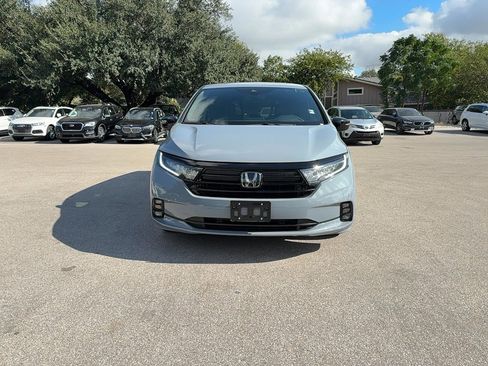 Used 2024 Honda Odyssey Sport image 8