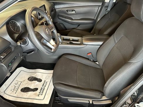 Used 2023 Nissan Sentra S image 16