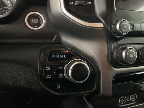 Used 2022 RAM 1500 Big Horn AWD/4WD image 11