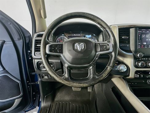 Used 2019 RAM 1500 Laramie image 11