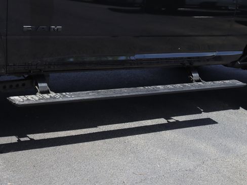 Used 2026 RAM 2500 Limited AWD/4WD image 37