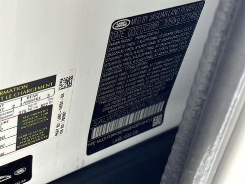 Certified 2021 Land Rover Range Rover Sport HSE Silver Edition image 34