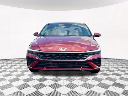New 2025 Hyundai Elantra Limited image 20