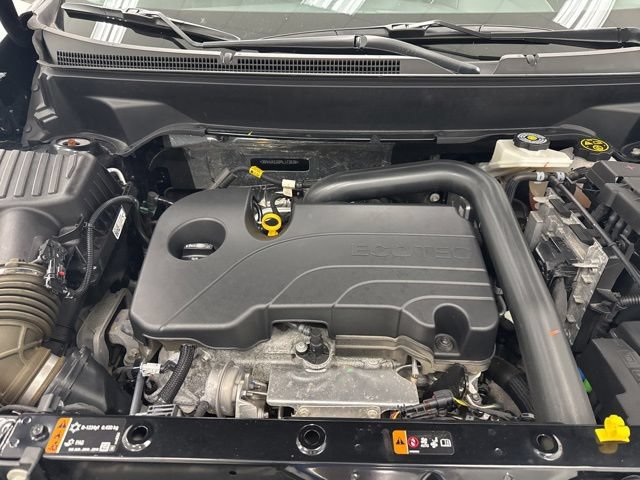 Used 2024 Chevrolet Equinox LT FWD image 38