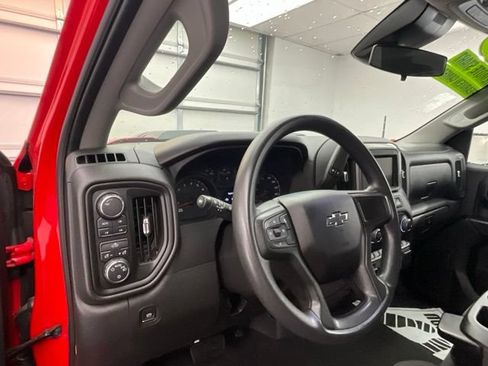 Used 2024 Chevrolet Silverado 1500 Custom Trail Boss AWD/4WD image 16