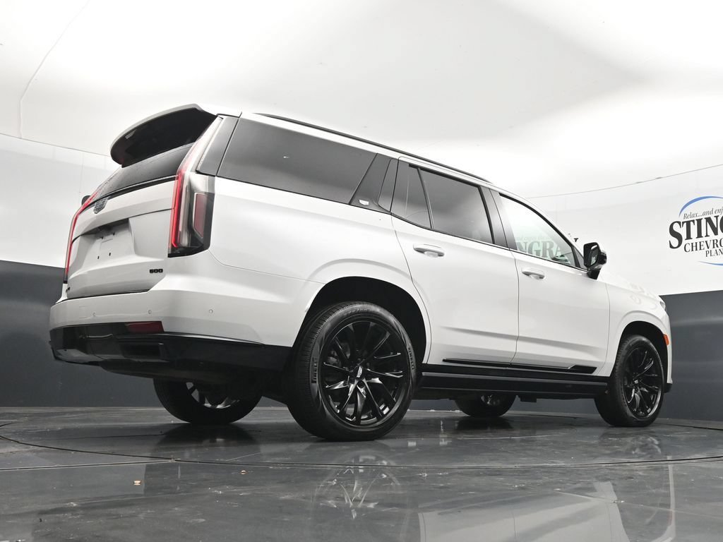 Certified 2022 Cadillac Escalade Sport w/ Touring Package AWD/4WD image 32