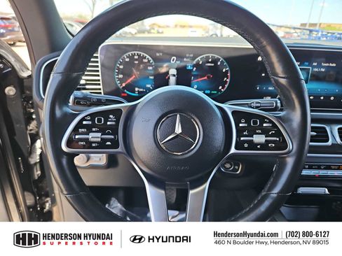 Used 2022 Mercedes-Benz GLS 450 4MATIC image 22