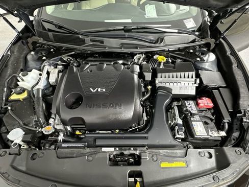 Used 2023 Nissan Maxima Platinum w/ Sport Mat Group image 28