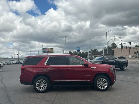 Used 2021 GMC Yukon SLT AWD/4WD image 2