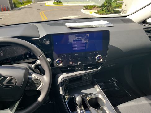 Used 2024 Lexus NX 250 FWD w/ Cold Area Package image 17