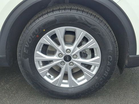 Certified 2023 Ford Escape Active AWD/4WD image 8