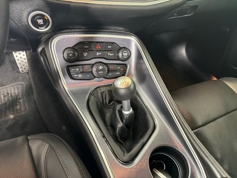 Used 2015 Dodge Challenger R/T Plus RWD image 18