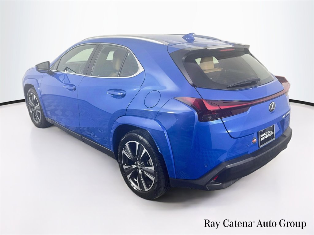 Certified 2025 Lexus UX 300h AWD w/ Accessory Package (Z2) image 5