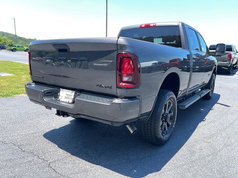 Used 2025 RAM 2500 Big Horn AWD/4WD image 5