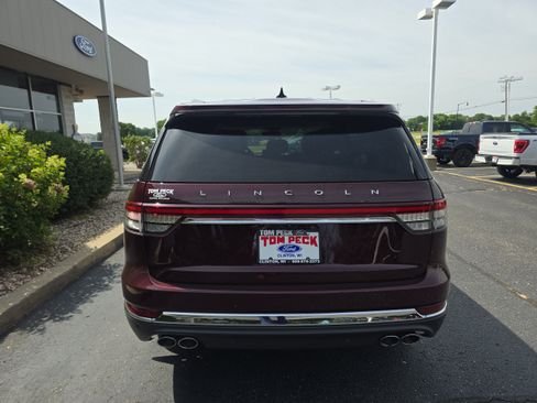 Used 2020 Lincoln Aviator Reserve w/ Equipment Group 201A AWD/4WD image 7