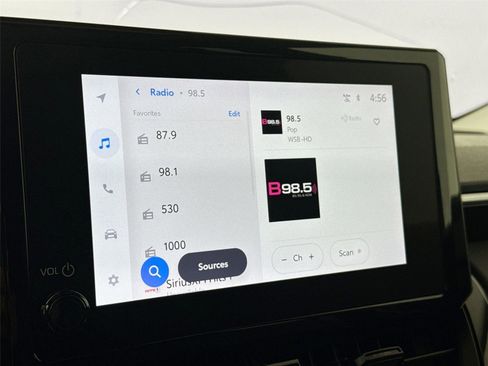 Certified 2023 Toyota Corolla Cross LE image 23