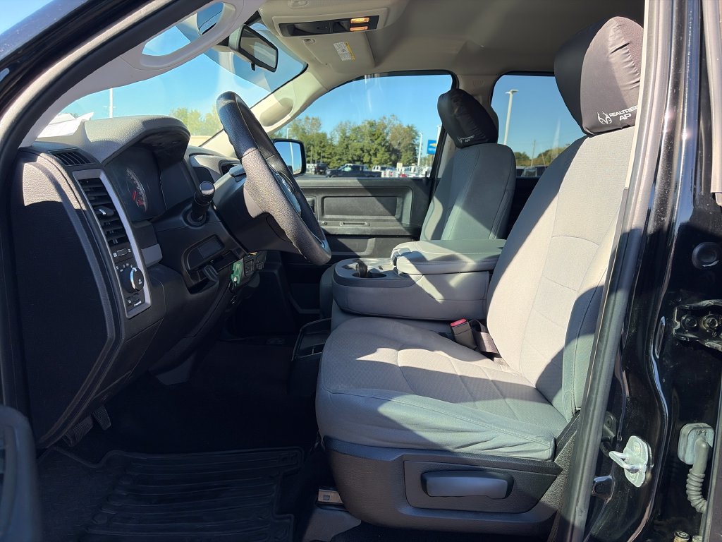 Used 2014 RAM 1500 Express w/ Black Ram 1500 Express Group AWD/4WD image 14