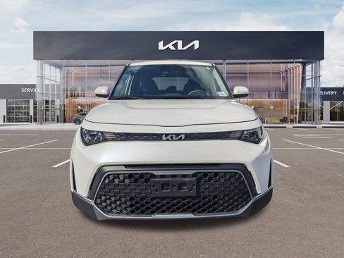 Certified 2023 Kia Soul LX image 13