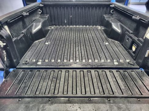 Used 2021 Toyota Tacoma TRD Sport w/ Blackout Package (TMS) image 23