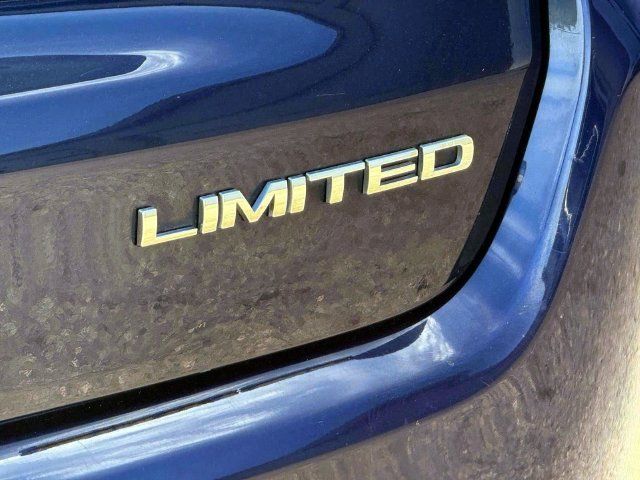Used 2019 Jeep Compass Limited AWD/4WD image 5