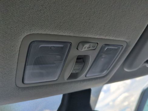 New 2026 Hyundai Venue SEL FWD image 24