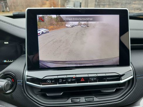 New 2026 Jeep Compass Limited w/ Sun, Sound & Navigation Group image 14