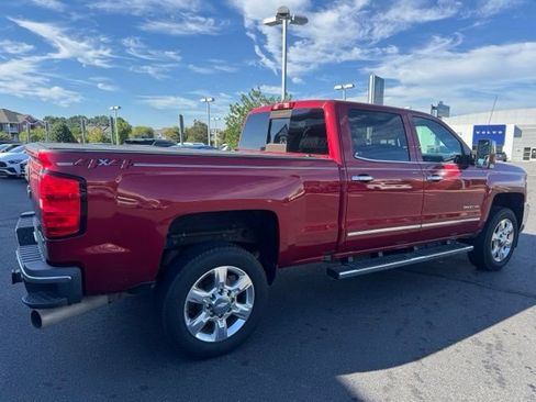 Used 2018 Chevrolet Silverado 2500 LTZ w/ Duramax Plus Package AWD/4WD image 24