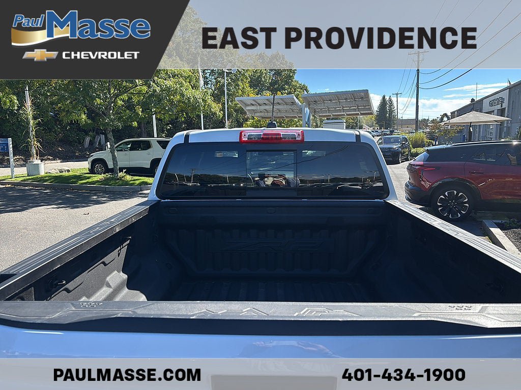 Used 2024 Chevrolet Colorado ZR2 w/ Safety Package AWD/4WD image 8