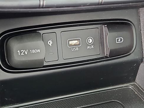 Used 2019 Hyundai Santa Fe AWD w/ Cargo Package image 28