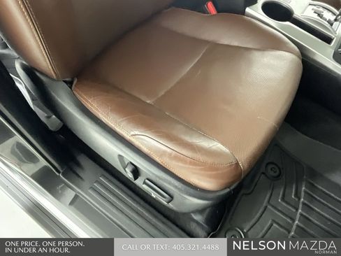 Used 2015 Toyota 4Runner Limited image 28