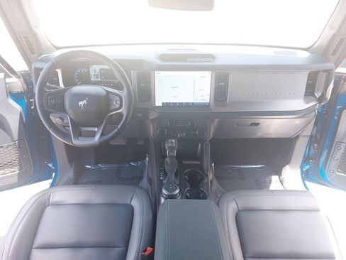 Used 2024 Ford Bronco Outer Banks AWD/4WD image 9