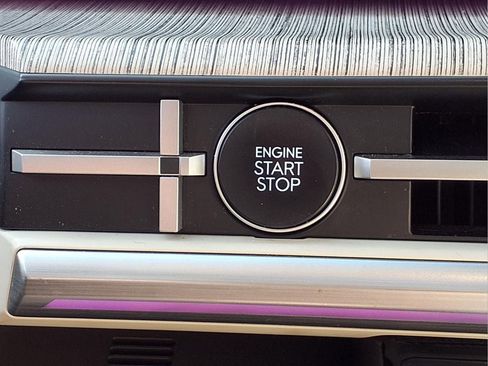 Used 2024 Hyundai Santa Fe Calligraphy image 24