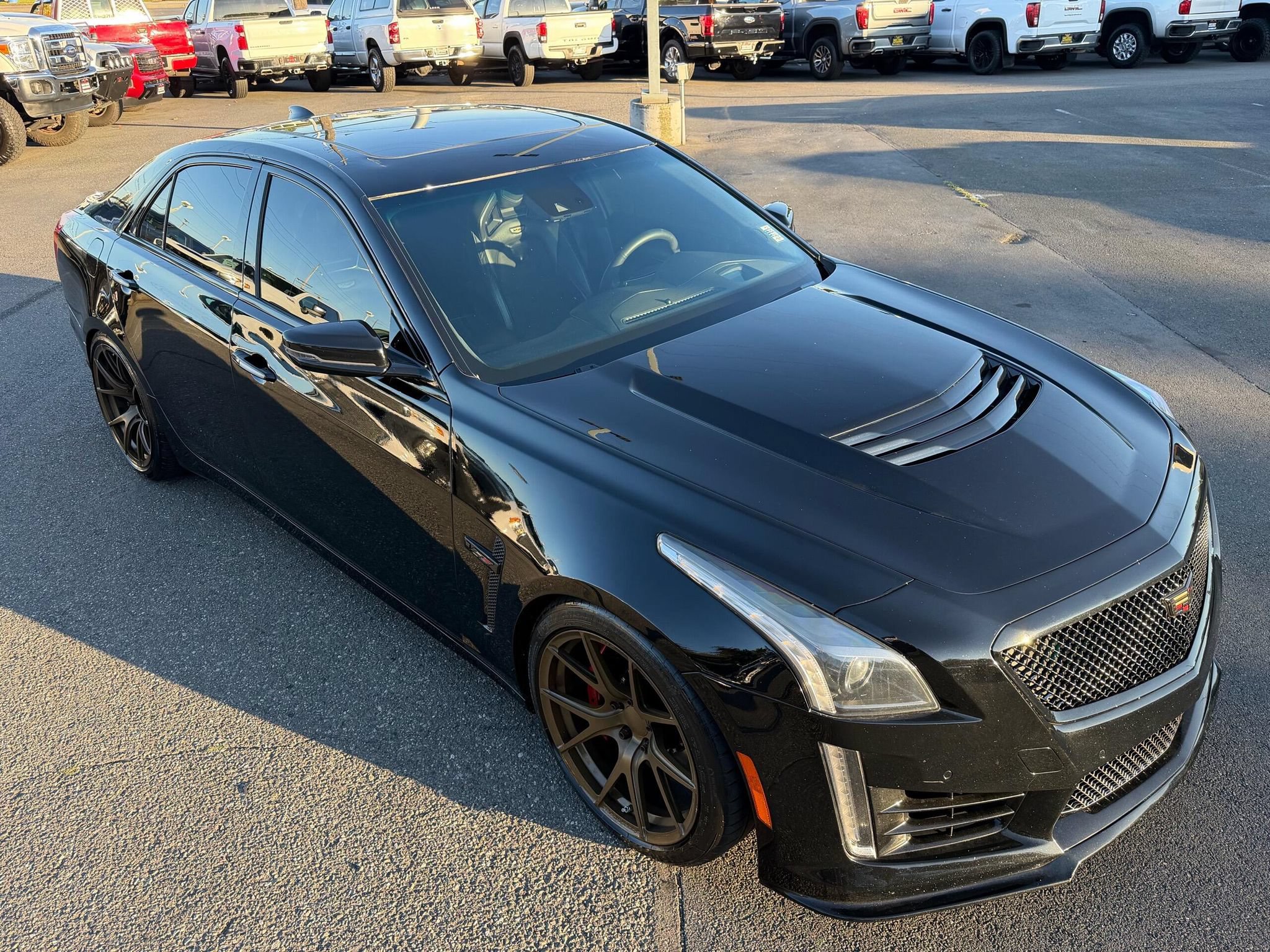 Used 2016 Cadillac CTS V w/ Luxury Package RWD image 17