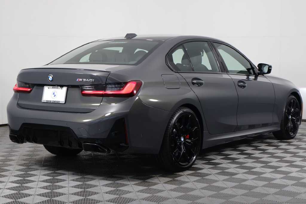 New 2026 BMW M340i w/ Premium Package RWD image 2