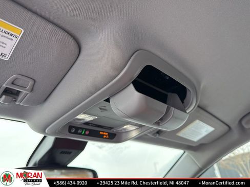 Used 2024 Chevrolet Equinox LT image 22