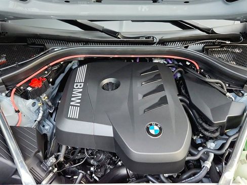 Used 2025 BMW X3 xDrive30i w/ Premium Package image 19