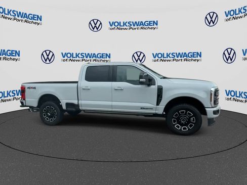 Used 2026 Ford F250 Platinum AWD/4WD image 9