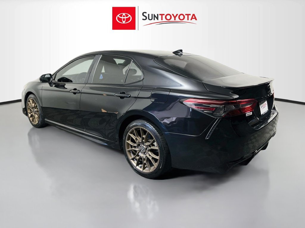 Used 2023 Toyota Camry SE w/ Convenience Package FWD image 5